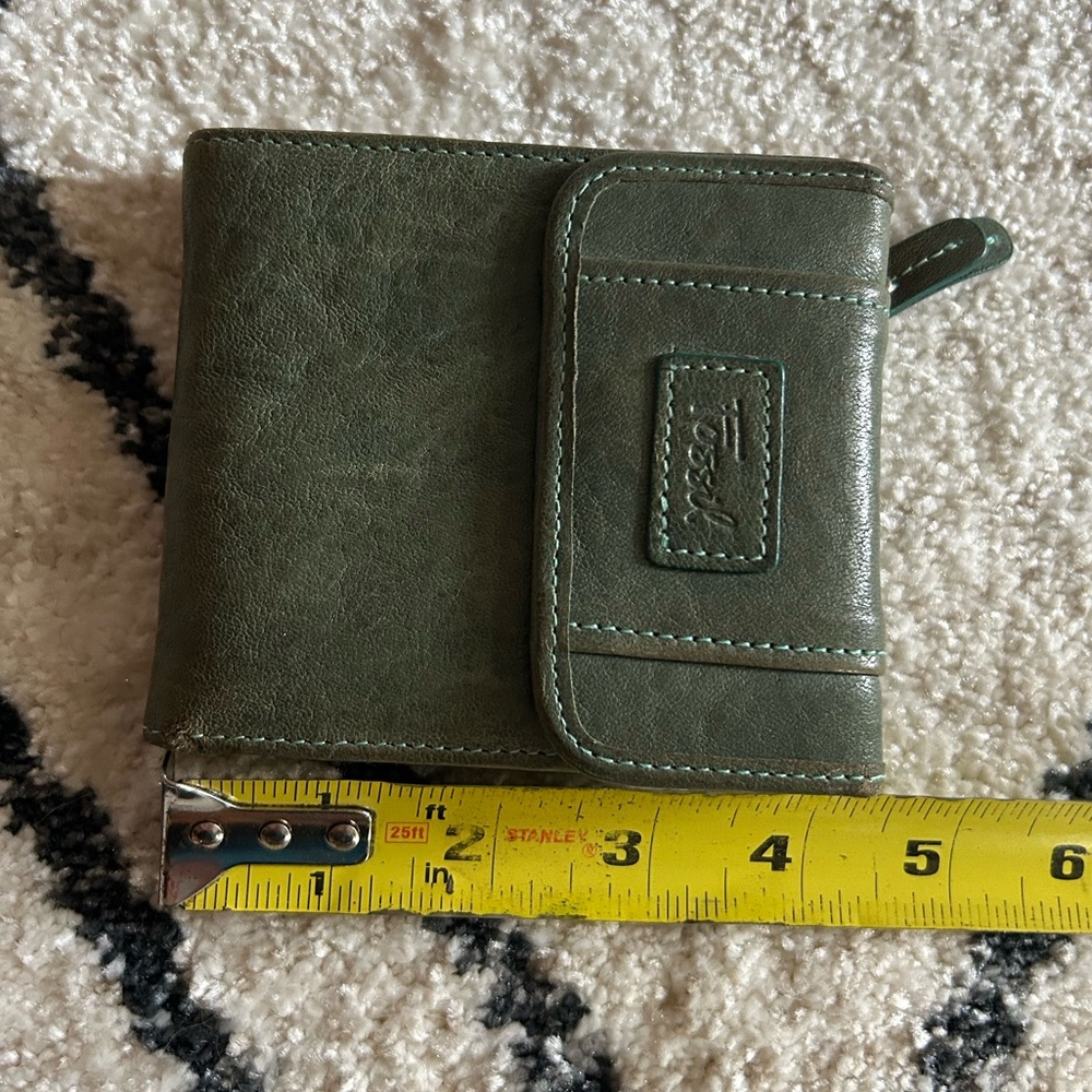 Fossil bifold ladies wallet